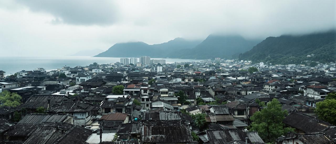隐秘的角落剧照背景 | 泥巴影院